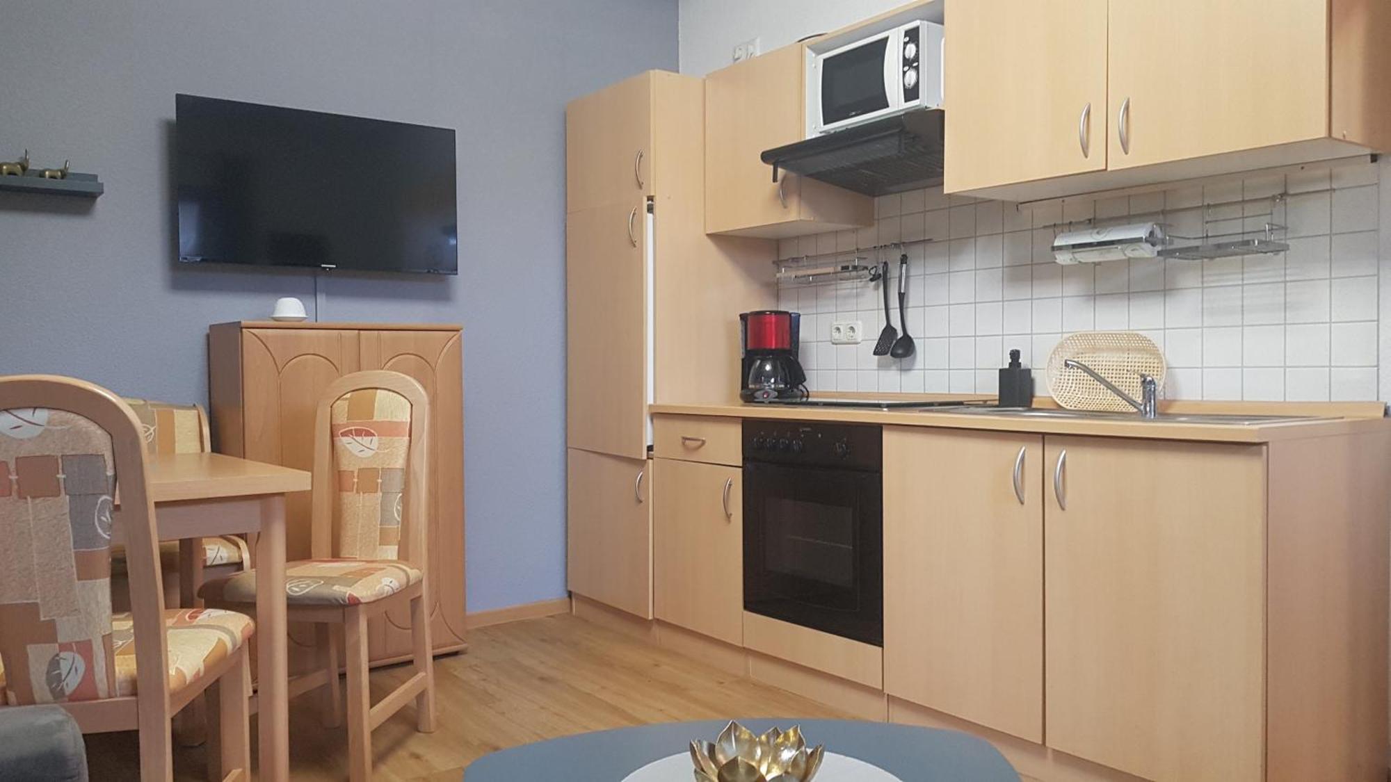 Ferienwohnung Guenther , 3 - Sterne Waren  Buitenkant foto